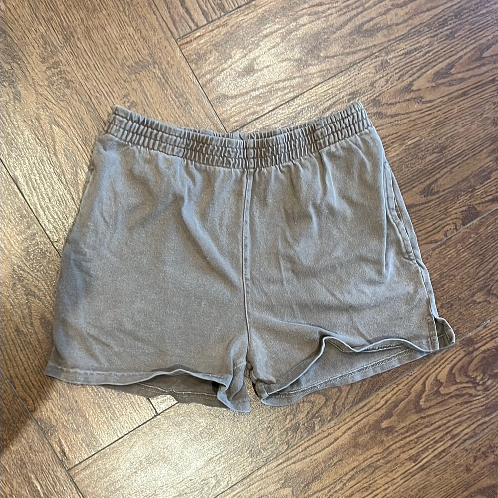 Brown Brandy Melville shorts
